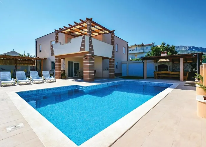 Split Villas with private pool